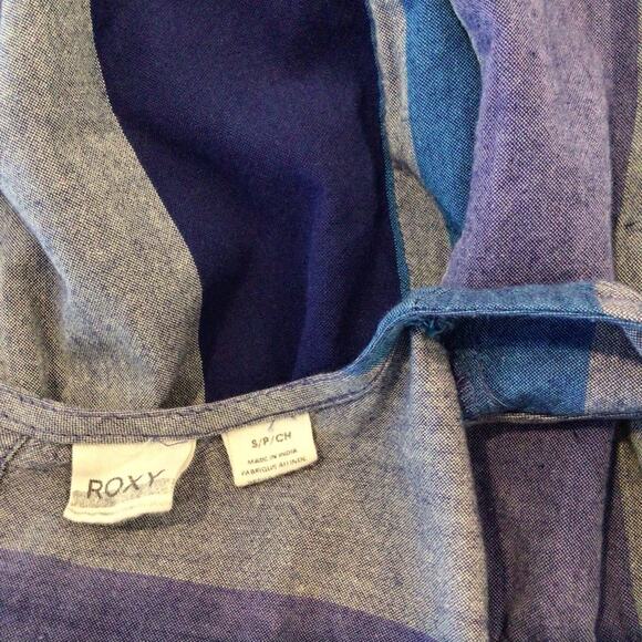 ROXY Madras Open Back Shorts Romper size Small - Picture 4 of 4